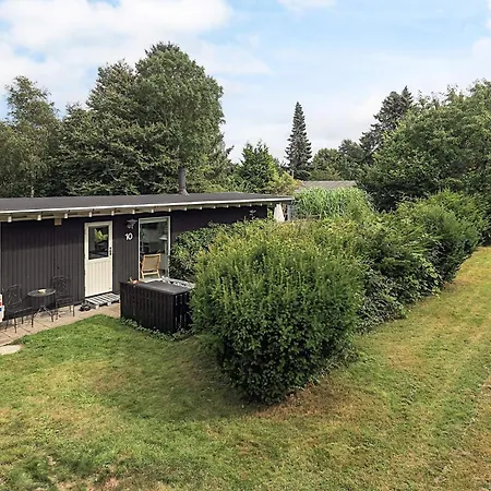 6 Person In Semesterbostad