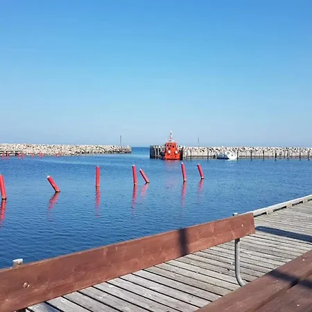 6 Person In * Dronningmølle