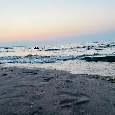 Semesterbostad 6 Person In Dronningmølle