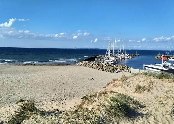6 Person In 펜션 Dronningmølle